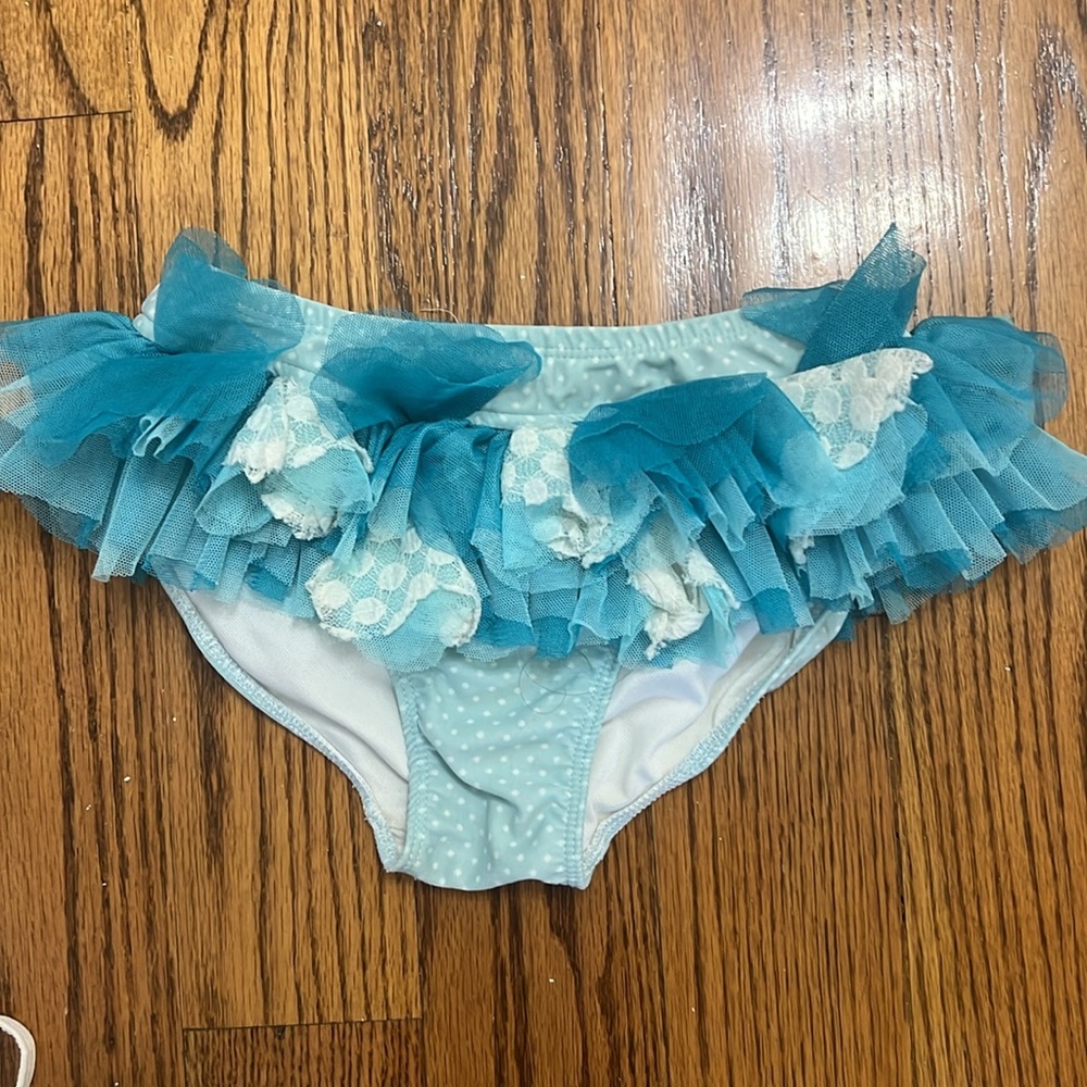 Isabella & Chloe Ruffle Bathing Suit - Picture 5 of 7